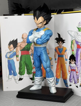 Mô hình Star Track Studio - Vegeta