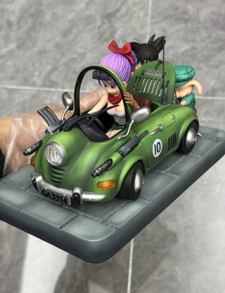 Mô hình Cell Studio - Son Goku x Oolong x Bulma