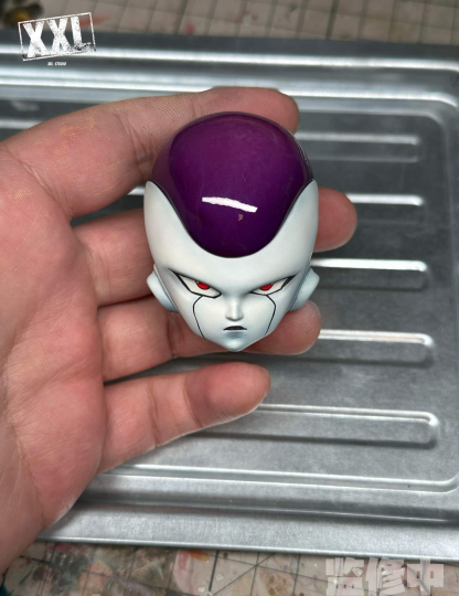 Mô hình XXL Studio - Frieza