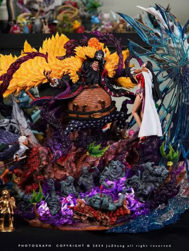 Mô hình LX Studio - Râu đen